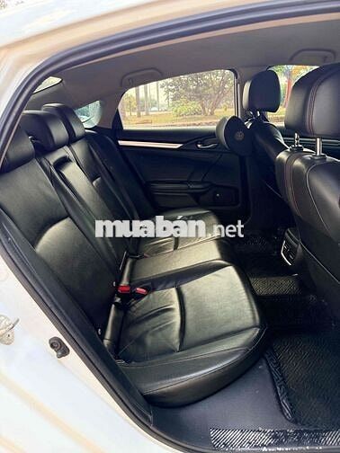Honda Civic 2020 RS Trắng