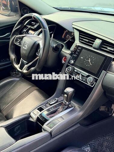 Honda Civic 2020 RS Trắng