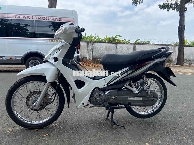 Honda Wave Blade 2018 Trắng