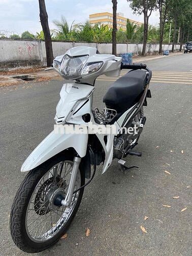 Honda Wave Blade 2018 Trắng