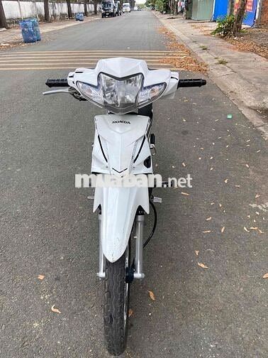 Honda Wave Blade 2018 Trắng