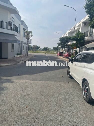 LÔ GÓC 505M2 MẶT TIỀN NHỰA 32M NGAY CHỢ SHR THỔ CƯ GIÁ CHỈ 200 TRIỆU