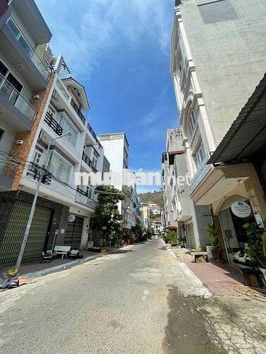 BÁN NHÀ KHU Á CHÂU VŨNG TÀU - 3 TẦNG x 85M2, 5 PHÒNG NGỦ, GÍA 11,5 TỶ