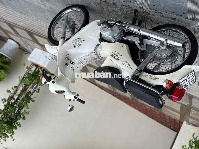 Honda Cub 50cc 2019 Trắng