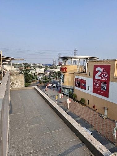 Nhà phố thương mại, ngay trước cửa chính Lotte Mart Lái Thiêu, 33tr/th