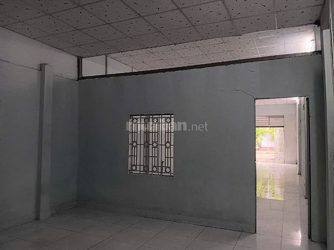 Nhà mặt tiền đường 410 khu dân cư Bắc Rạch Chiếc, p Phước Long, Q9