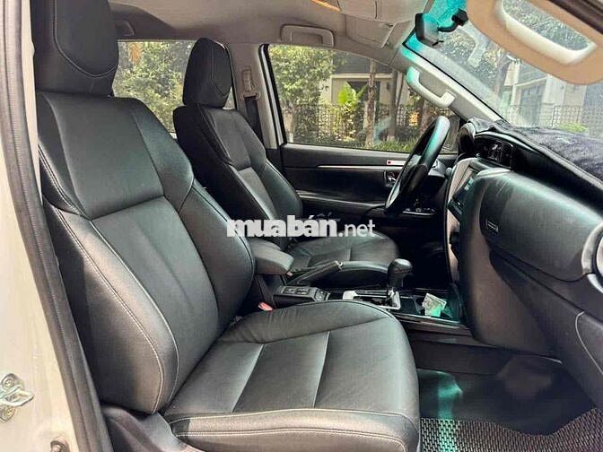 Toyota Fortuner 2025 2.4AT Trắng 1 Cầu Máy Dầu