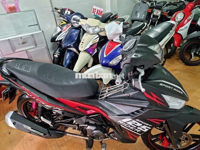 SYM Sport Rider 125 Đen đỏ