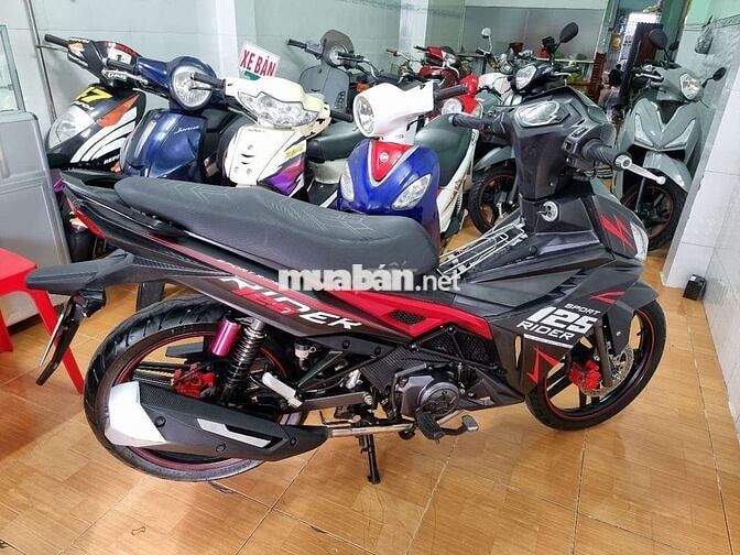 SYM Sport Rider 125 Đen đỏ