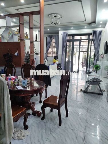 nhà trệt mới diện tích 150m lộ ôtô cập vách đai hoc fpt, giá rẻ