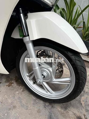 Honda SH 160 ABS 2026 Trắng 300 km