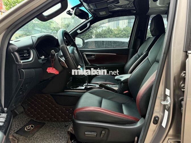 Toyota Fortuner 2022 2.4AT Legender 27.000km