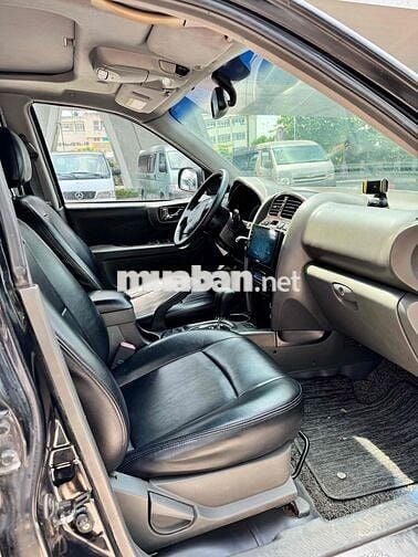 Hyundai Santa Fe Gold 2004 Đen