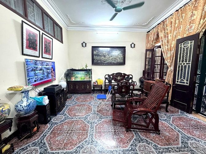 BÁN NHÀ 168 Phố HÀO NAM, ĐỐNG ĐA – DIỆN TÍCH đất 69,2 m²