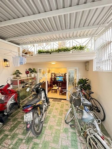 Bán nhà đường số 9 Hiệp Bình Phước Thủ Đức, 198m², sát KDC Vạn Phúc