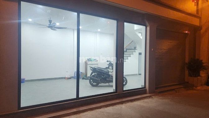 CHO THUÊ mặt bằng tầng 1 số nhà 87B, ngõ 268, Ngọc Thuỵ, 40m2, MT 4,5m