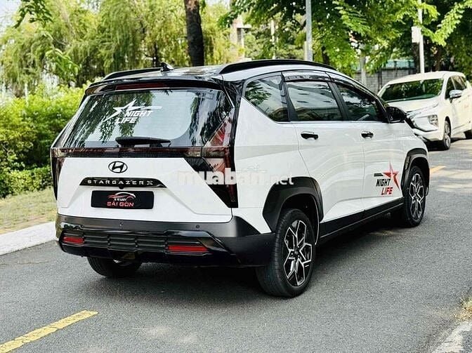 Hyundai Stargazer 2025 X 8.000 km Trắng