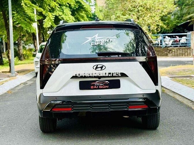 Hyundai Stargazer 2025 X 8.000 km Trắng