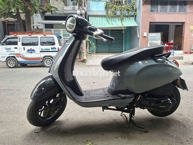 vespa 50cc giấy tờ đầy đủ. Máy zin bao êm 