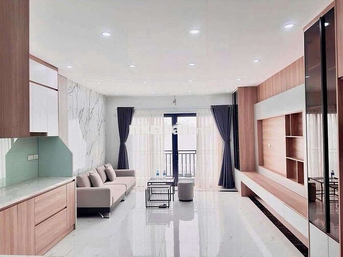 BÁN NHÀ HOÀNG QUỐC VIỆT - 47m2 5 TẦNG THANG MÁY - OTO ĐỖ CỬA 