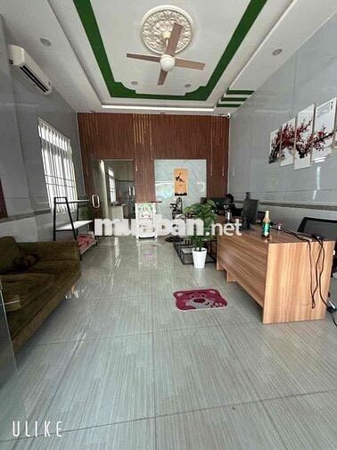 Cần cho thuê nhà 2 mặt tiền thoáng mát kinh doanh