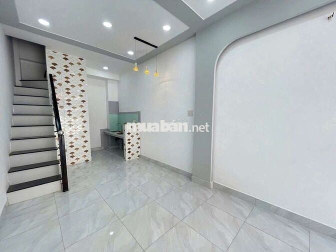 Siêu PHẨM QUẬN TÂN PHÚ NGUYỄN SƠN HXH 2 TẦNG Nhỉnh 3tỷ