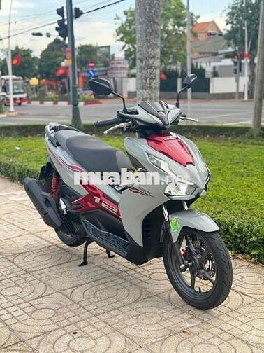 Honda AirBlade 125 4val 2025 Lướt Zin Đẹp 💥     AB