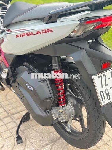 Honda AirBlade 125 4val 2025 Lướt Zin Đẹp 💥     AB