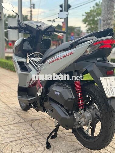Honda AirBlade 125 4val 2025 Lướt Zin Đẹp 💥     AB