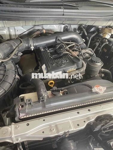 Toyota Innova 2.0G 2012 Bạc