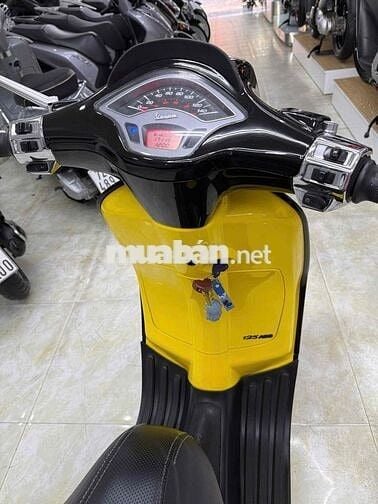 Piaggio Vespa Iget ABS 2020 Vàng chanh