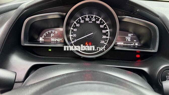 Mazda 2 Luxury 2022 Sedan Trắng 99.000km