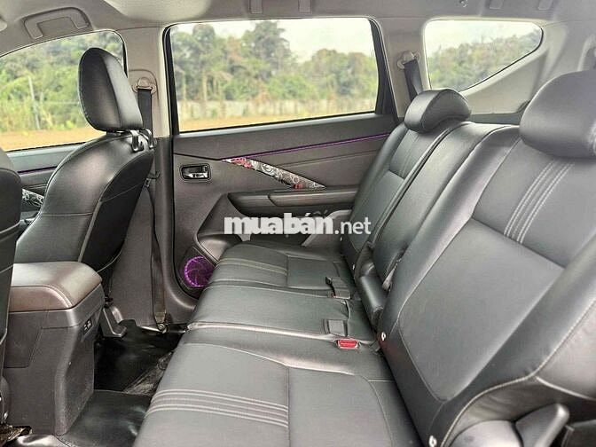 Mitsubishi Xpander Premium 2024 Đen