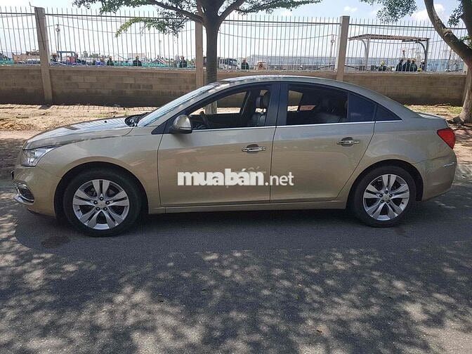Chevrolet Cruze LTZ 1.8 2015 Vàng cát 137000km