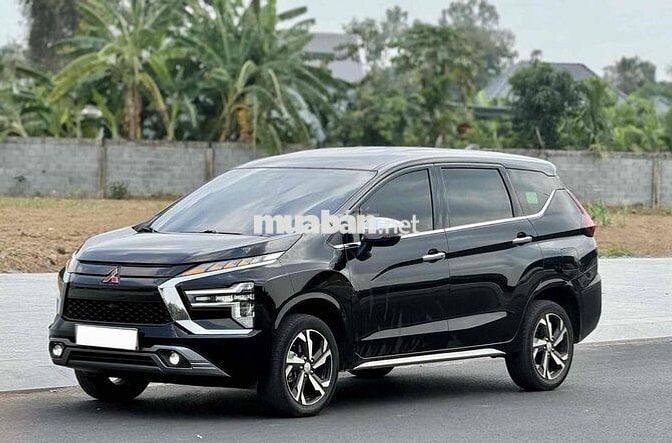 Mitsubishi Xpander Premium 2024 Đen