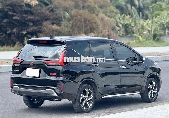 Mitsubishi Xpander Premium 2024 Đen