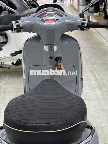 Piaggio Vespa Sprint Iget ABS 2023 Xám