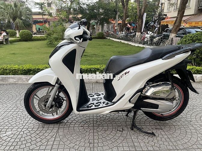 Honda SH 125 CBS 2018 Trắng 33908 km