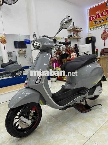Piaggio Vespa Sprint Iget ABS 2023 Xám