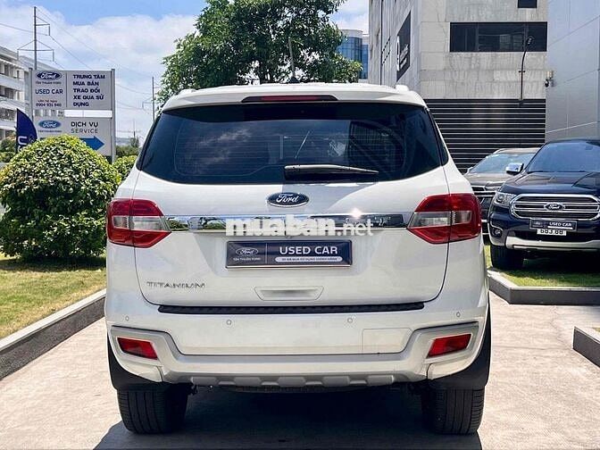 Ford Everest Titanium 4x2 2020