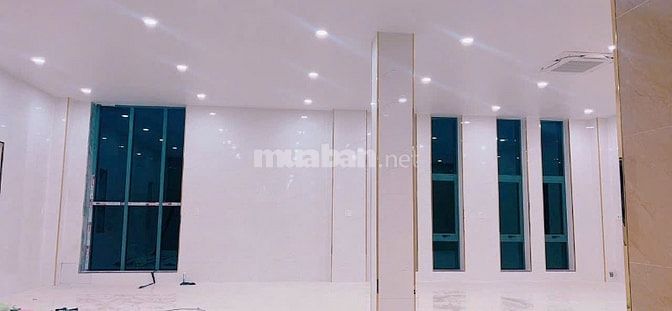 BÁN XƯỞNG MỚI XÂY MẶT TIỀN ẤP ĐÌNH 2, CÁCH LÊ THỊ HÀ 150M, ĐT 12x50M