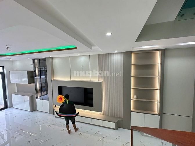 Nhà mới 100% dt70m2 2 lầu 4pn full nội thất HXH Hương Lộ 3 Q. Bình Tân