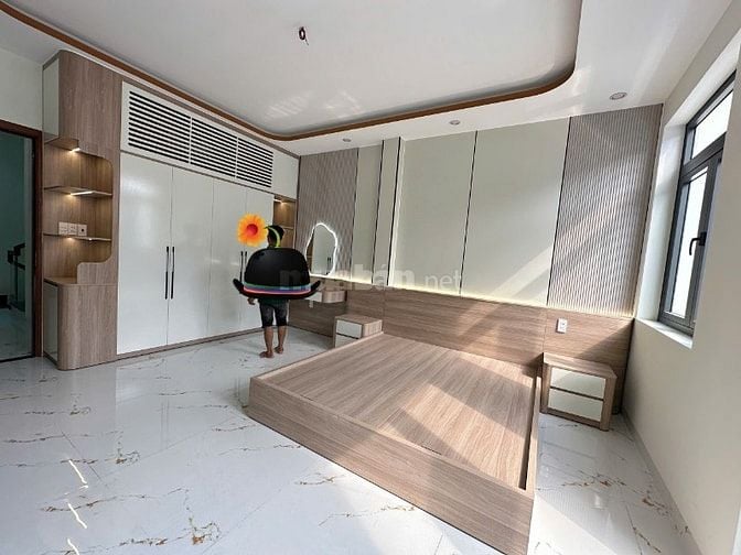 Nhà mới 100% dt70m2 2 lầu 4pn full nội thất HXH Hương Lộ 3 Q. Bình Tân