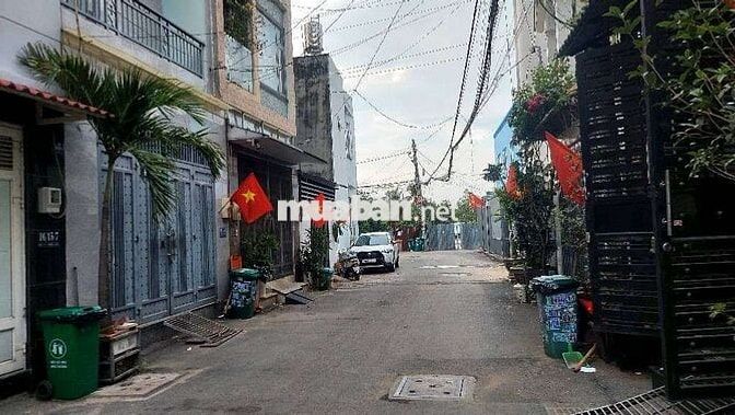 XE HƠI ĐỖ CỬA – NHÀ ĐẸP Ở NGAY – LINH ĐÔNG THỦ ĐỨC – CHỈ 6.6 TỶ
