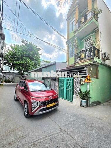 nhà 2 lầu, có sổ hồng mặt tiền đường 8 m