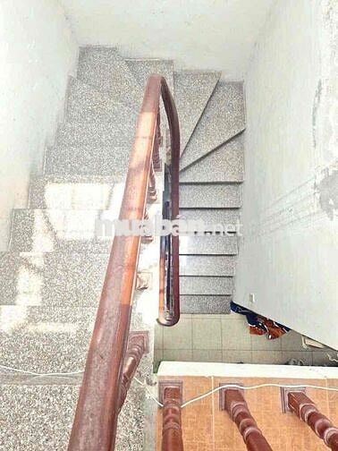 Nhà đẹp Phố Định Công- Gần ô tô- sát hồ-Ngõ rộng-36m2x 4 tầng- 7.8 tỷ