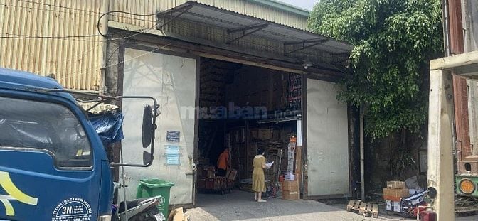 Tuyển dụng công nhân phụ kho máy móc, linh kiện, phụ tùng
