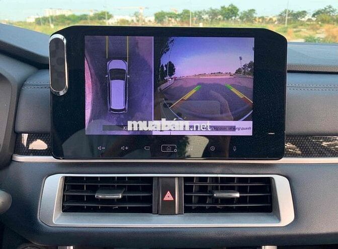 Mitsubishi Xpander Cross Trắng