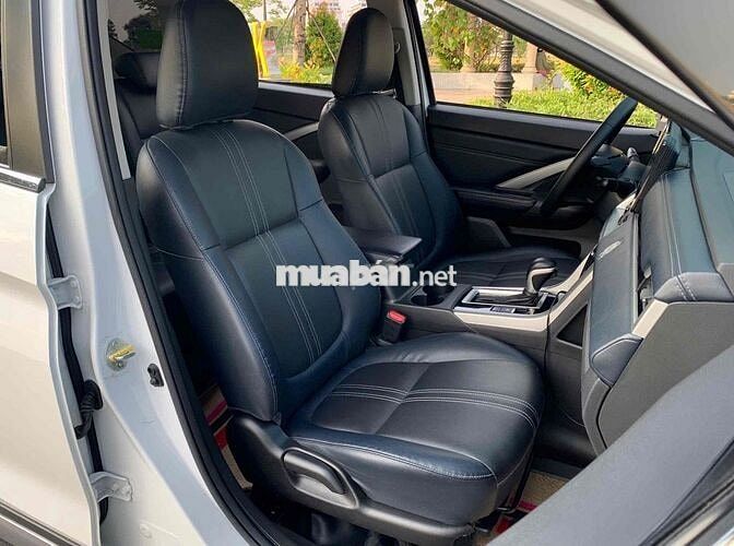 Mitsubishi Xpander Cross Trắng