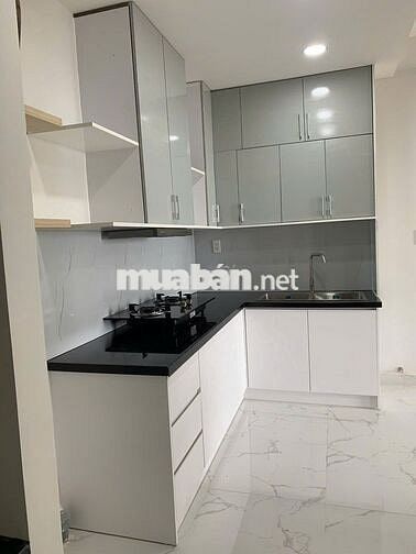 Sẵn căn 2PN full nội thất đẹp, ở liền Charm city